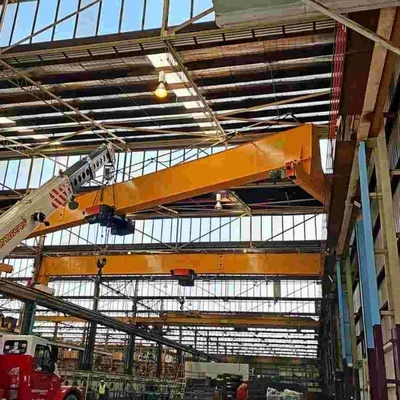 Cran a motore a trazione unica di tipo europeo 5T 15T a controllo remoto elettrico