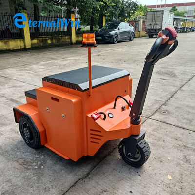 24V batteria tensione elettrico trattore trainante fornendo 8 ore di tempo di funzionamento per carica progettato per le operazioni di magazzino